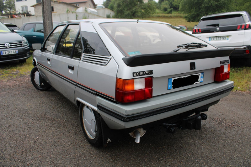 Photo 3 de l'offre de CITROEN BX GT 1L9 ESSENCE 105 CV DA PACK ELECTRIQUE ATTELAGE KILOMÈTRAGE ORIGINE SUPER ETAT à 5990€ chez Bougel transactions