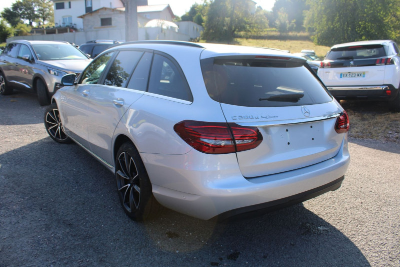 Photo 3 de l'offre de MERCEDES-BENZ CLASSE C BREAK 200 D 160CH BUSINESS  9G-TRONIC à 26990€ chez Bougel transactions