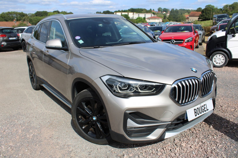 Bmw X1 220 CV HYBRIDE XDRIVE BOITE AUTO XLINE MI CUIR CAMÉRA GPS REGULATEUR BLUETOOTH Hybride BEIGE CHAMPAGNE Occasion à vendre