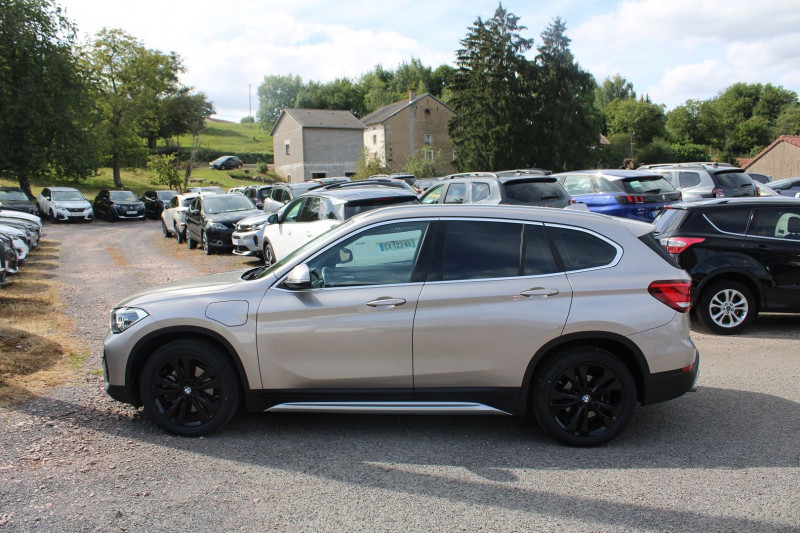 Photo 5 de l'offre de BMW X1 220 CV HYBRIDE XDRIVE BOITE AUTO XLINE MI CUIR CAMÉRA GPS REGULATEUR BLUETOOTH à 25900€ chez Bougel transactions