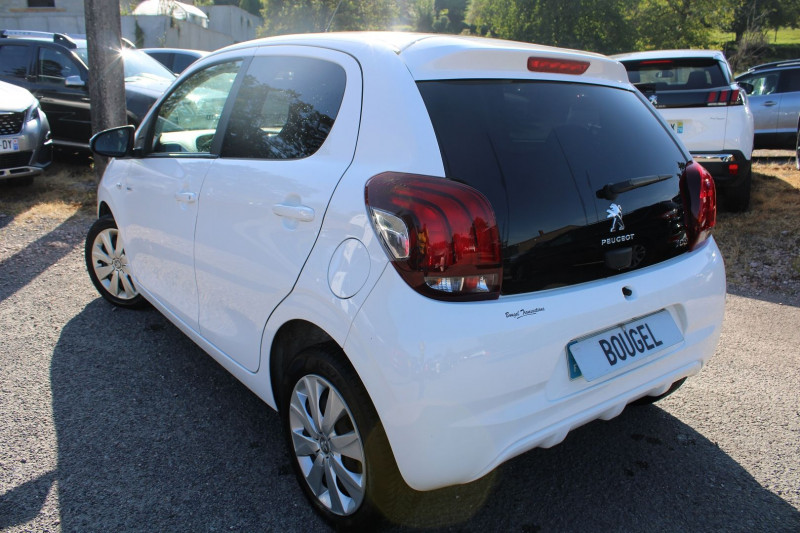 Photo 3 de l'offre de PEUGEOT 108 III STYLE VTI 72 CV ESSENCE CLIM GPS MIROR LINK CAMÉRA AUDIO USB BLUETOOTH LIMITEUR à 11500€ chez Bougel transactions