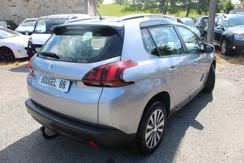 Photo 2 de l'offre de PEUGEOT 2008 II BLUE HDI 100 CV ACTIVE CLIM GPS 3D ATTELAGE USB BLUETOOTH RÉGULATEUR BOITE AUTO à 12500€ chez Bougel transactions