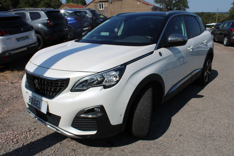 Photo 4 de l'offre de PEUGEOT 3008 III BLUE HDI 120 CV CROSSWAY GPS 3D CAMÉRA USB JA 18 I-COKPIT BLUETOOTH RÉGULATEUR à 16500€ chez Bougel transactions