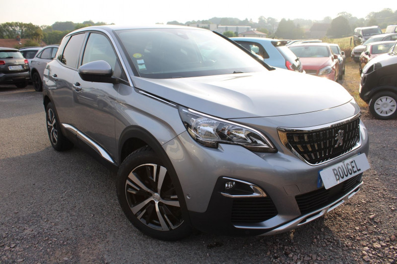 Peugeot 3008 III BLUE HDI 120 CV ALLURE GPS 3D I-COKPIT MP3 USB JA 18 MI/CUIR ATTELAGE RÉGULATEUR Diesel GRIS ARTENSE Occasion à vendre