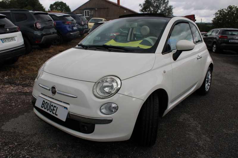 Photo 4 de l'offre de FIAT 500 CABRIOLET 1L2 LOUNGE MI CUIR CLIMAT ABS HIFI JANTES ALU  BICOLOR  DÉCAPOTABLE à 8700€ chez Bougel transactions