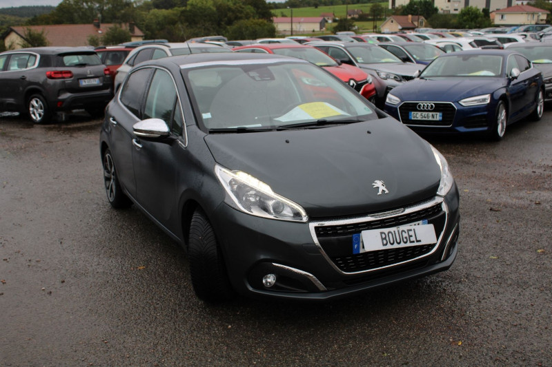 Peugeot 208 II BLUE HDI 100 CV FÉLINE GPS 3D CAMÉRA TOIT PANO USB JA 17 PARK ASSIST RÉGULATEUR Diesel GRIS MAT Occasion à vendre