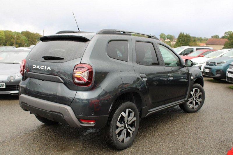 Photo 3 de l'offre de DACIA DUSTER 5 JOURNEY BLUE DCI 115 CV GPS 3D CAMÉRA FULL LED USB JA 17 RE BLUETOOTH RÉGULATEUR à 23990€ chez Bougel transactions