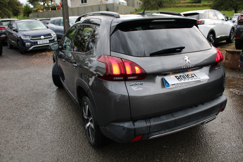 Photo 4 de l'offre de PEUGEOT 2008 II GT LINE SPORT LUXE ESSENCE TURBO 110 CV ABS CAMÉRA GPS USB TOIT PANO BLUETOOTH à 12500€ chez Bougel transactions