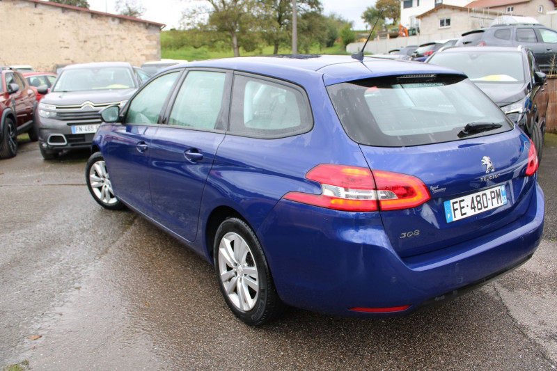 Photo 3 de l'offre de PEUGEOT 308 III SW 1L5 BLUEHDI 130 BUSINESS BOITE 6V GPS USB RÉGULATEUR BLUETOOTH CLIM AUTO  JA 16 à 12300€ chez Bougel transactions