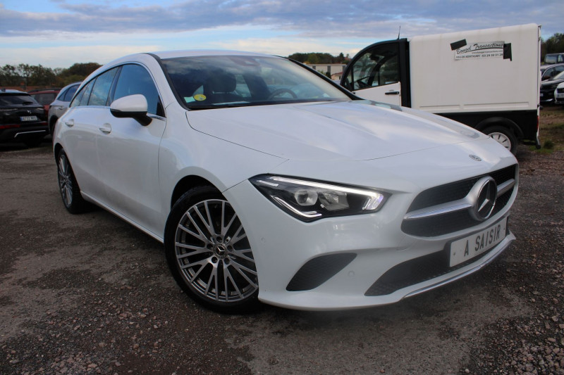 Mercedes-Benz CLA SHOOTING BRAKE 180D BOITE 6V CAMÃRA 180 ABS REGULATEUR FULL LEDS GRAND GPS USB BLUETOOTH JA 19 Diesel BLANC CRISTAL Occasion à vendre