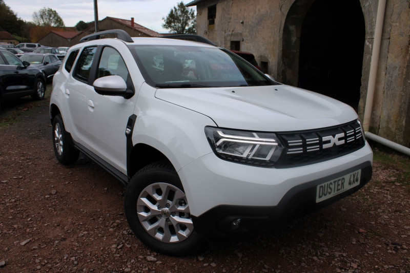 Photo 2 de l'offre de DACIA DUSTER 5 BLUE DCI 115 CV EXPRESSION  4X4  GPS CARPLAY JA 16 FULL LED USB RADAR RÉGULATEUR à 23990€ chez Bougel transactions