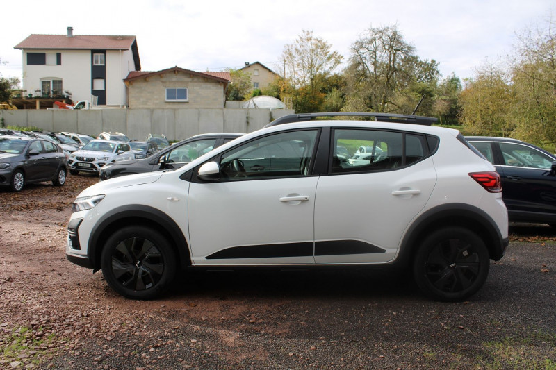 Photo 5 de l'offre de DACIA SANDERO 5 STEPWAY EXPRESSION TCE 90 CV GPS CARPLAY FULL LED USB RADAR RÉGULATEUR BLUETOOTH à 17500€ chez Bougel transactions