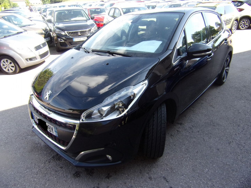 Photo 4 de l'offre de PEUGEOT 208 II 1L6 BLUEHDI 100 CV GT SPORT TURBO DIESEL à 12990€ chez Bougel transactions