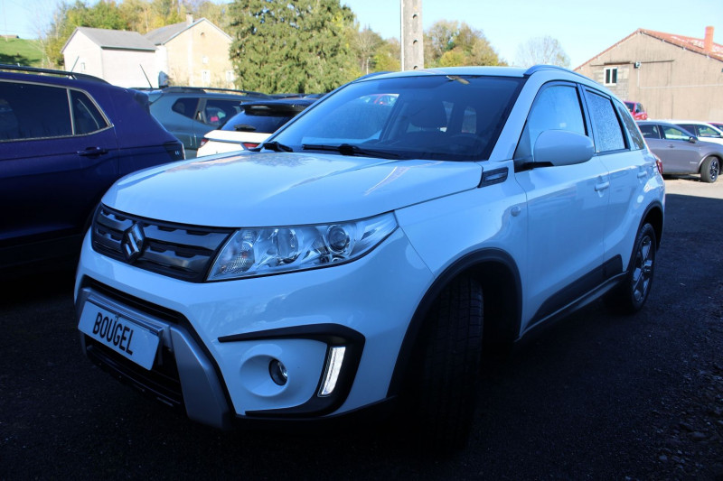 Photo 5 de l'offre de SUZUKI VITARA 1.6 VVT PRIVILEGE ALLGRIP à 12990€ chez Bougel transactions