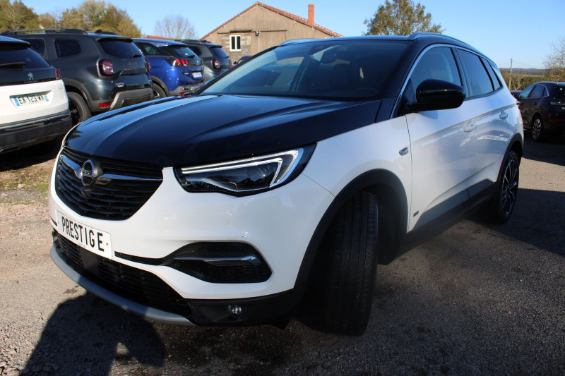 Photo 5 de l'offre de OPEL GRANDLAND X HYBRID4 300 ULTIMATE AWD 4X4 GPS USB CAMÉRA 360 ABS BICOLOR RÉGULATEUR ADAPTATIF à 24500€ chez Bougel transactions