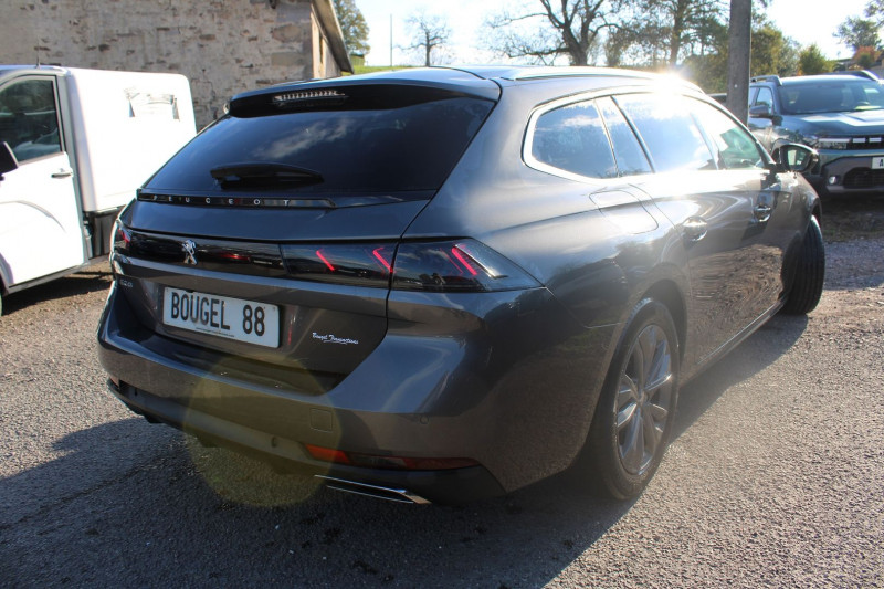 Photo 2 de l'offre de PEUGEOT 508 III SW 1L6 BLUEHDI 130 ALLURE BOITE 6V CAMÉRA REGULATEUR BLUETOOTH GPS USB MI CUIR ABS à 18900€ chez Bougel transactions