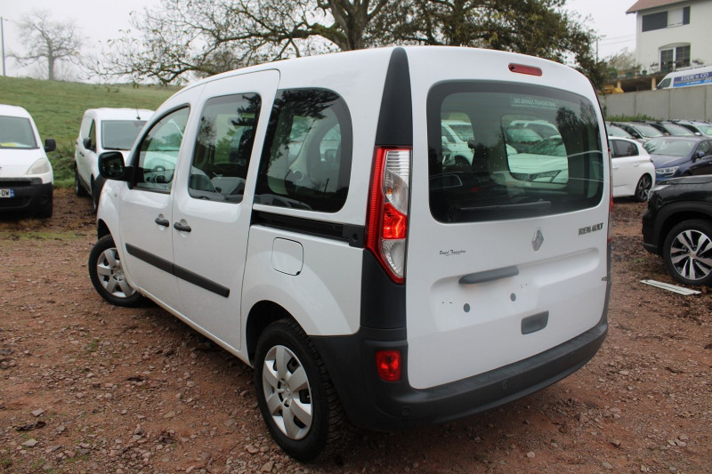 Photo 3 de l'offre de RENAULT KANGOO II 1L5 BLUE DCI TREND CLIM AUDIO MP3 USB RE GRIP CONTROL BLUETOOTH RADAR RÉGULATEUR à 14990€ chez Bougel transactions