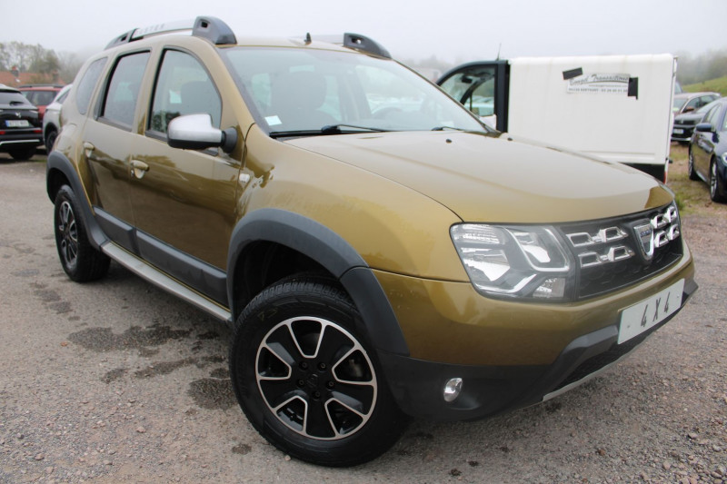 Dacia DUSTER II TCE 125 CV PRESTIGE  4X4  GPS 3D CAMÉRA ATTELAGE USB RÉGULATEUR JA 16 BLUETOOTH Essence VERT AMAZONIE Occasion à vendre