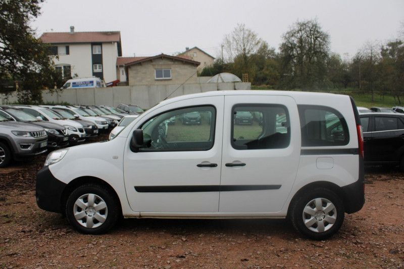 Photo 6 de l'offre de RENAULT KANGOO II 1L5 BLUE DCI TREND CLIM AUDIO MP3 USB RE GRIP CONTROL BLUETOOTH RADAR RÉGULATEUR à 14990€ chez Bougel transactions