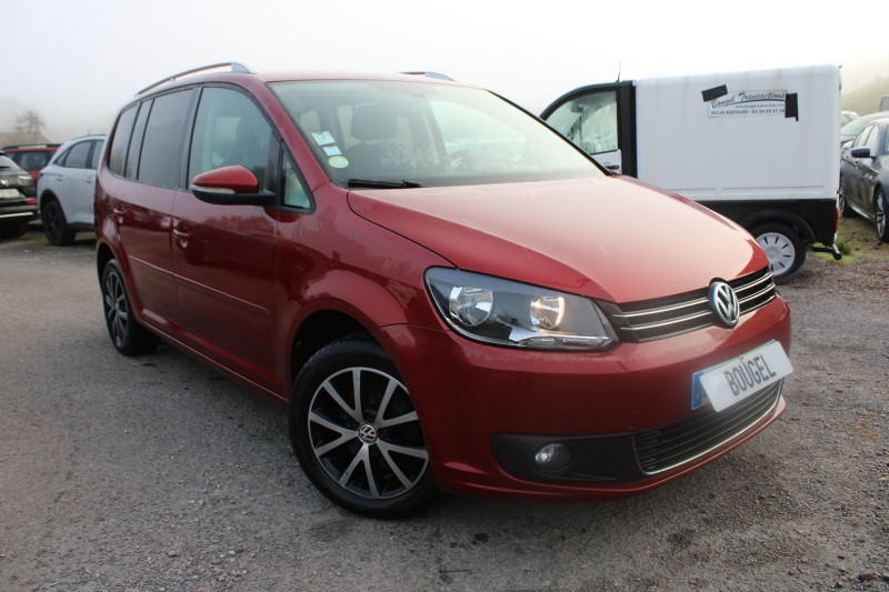 Volkswagen TOURAN 1L6 TDI 105 CV CONFORTLINE GPS 3D CLIM MP3 USB JA 16 RADAR BLUETOOTH RÉGULATEUR Diesel ROUGE ELIXIR Occasion à vendre