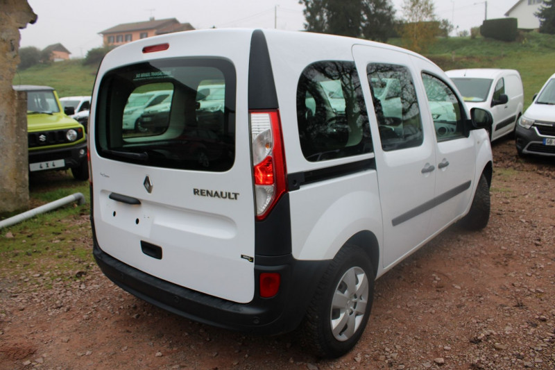 Photo 2 de l'offre de RENAULT KANGOO II 1L5 BLUE DCI TREND CLIM AUDIO MP3 USB RE GRIP CONTROL BLUETOOTH RADAR RÉGULATEUR à 14990€ chez Bougel transactions