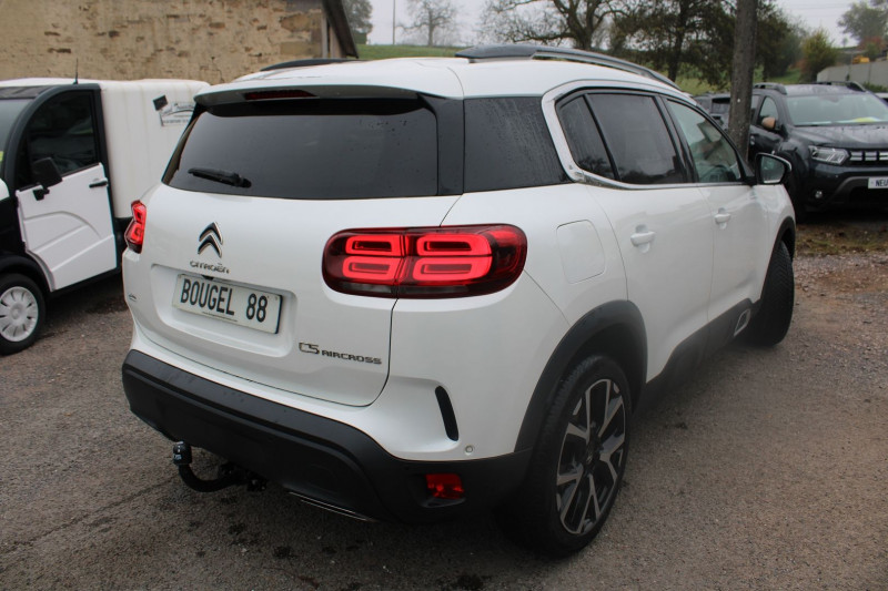 Photo 2 de l'offre de CITROEN C5 AIRCROSS SHINE BLUE HDI 130 CV GPS 3D CAMÉRA FULL LED ATTELAGE JA 19 USB BOITE AUTO EAT-8 à 21990€ chez Bougel transactions