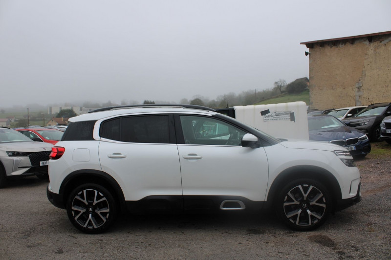 Photo 5 de l'offre de CITROEN C5 AIRCROSS SHINE BLUE HDI 130 CV GPS 3D CAMÉRA FULL LED ATTELAGE JA 19 USB BOITE AUTO EAT-8 à 21990€ chez Bougel transactions