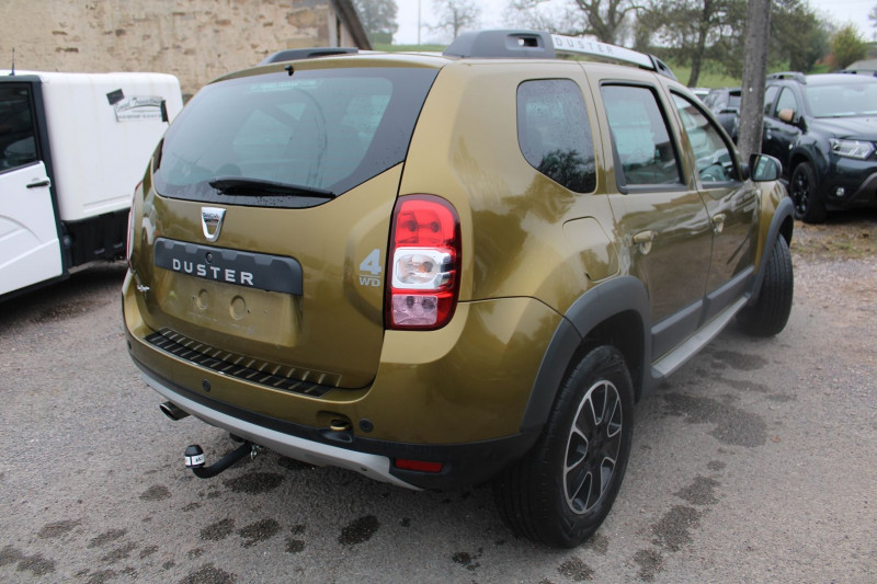 Photo 2 de l'offre de DACIA DUSTER II TCE 125 CV PRESTIGE  4X4  GPS 3D CAMÉRA ATTELAGE USB RÉGULATEUR JA 16 BLUETOOTH à 13990€ chez Bougel transactions