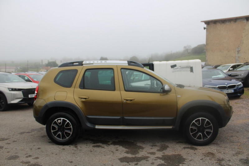 Photo 5 de l'offre de DACIA DUSTER II TCE 125 CV PRESTIGE  4X4  GPS 3D CAMÉRA ATTELAGE USB RÉGULATEUR JA 16 BLUETOOTH à 13990€ chez Bougel transactions