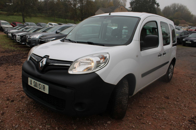 Photo 5 de l'offre de RENAULT KANGOO II 1L5 BLUE DCI TREND CLIM AUDIO MP3 USB RE GRIP CONTROL BLUETOOTH RADAR RÉGULATEUR à 14990€ chez Bougel transactions