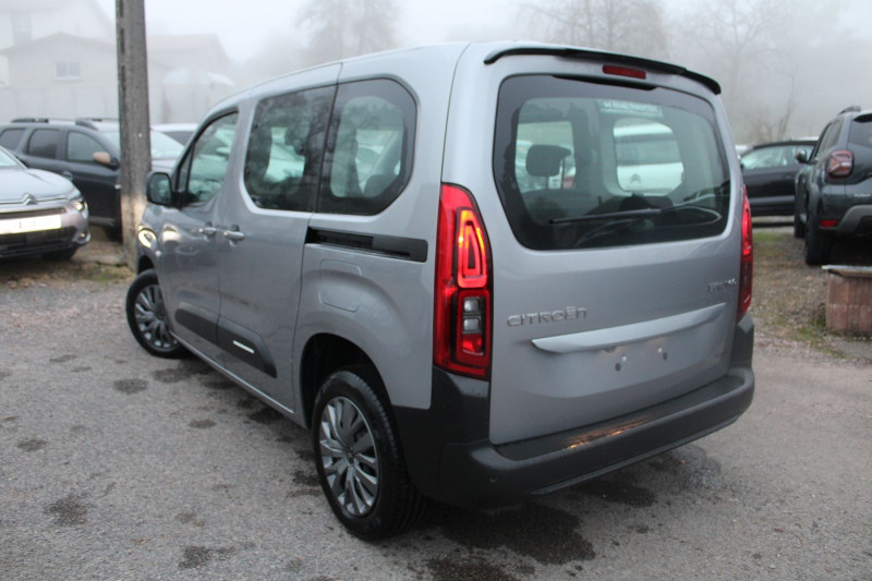 Photo 3 de l'offre de CITROEN BERLINGO 5 PLUS 110 CV ESSENCE GPS CARPLAY CAMÉRA FULL LED AUDIO USB BLUETOOTH RÉGULATEUR à 22900€ chez Bougel transactions