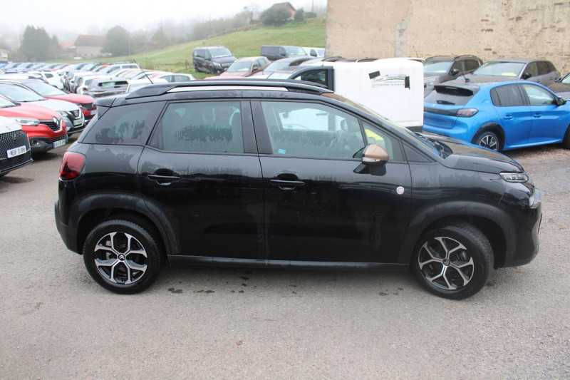 Photo 2 de l'offre de CITROEN C3 AIRCROSS II C-SERIES ESSENCE 110 CV BOITE 6 BICOLOR CLIM AUTO RÉGULATEUR BLUETOOTH FULL LEDS à 16900€ chez Bougel transactions