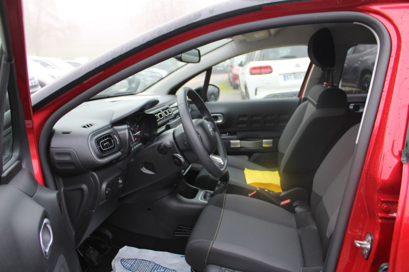 Photo 8 de l'offre de CITROEN C3 PHASE 4 SHINE BICOLOR 1L2 ESSENCE 83 GPS LINK RÉGULATEUR BLUETOOTH FULL LEDS CLIM AUTO à 13990€ chez Bougel transactions