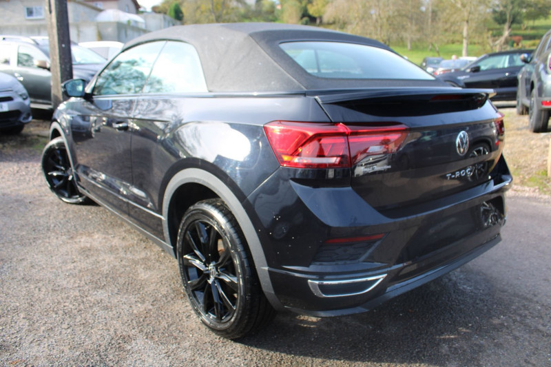 Photo 9 de l'offre de VOLKSWAGEN T-ROC CABRIOLET R-LINE TSI 150 CV GPS 3D FULL LED RE USB JA 18 RADAR RÉGULATEUR BOITE AUTO DSG-7 à 27990€ chez Bougel transactions