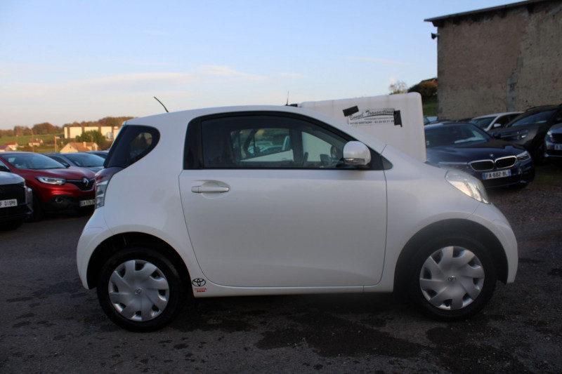 Photo 5 de l'offre de TOYOTA IQ VVT-I IQ à 6790€ chez Bougel transactions