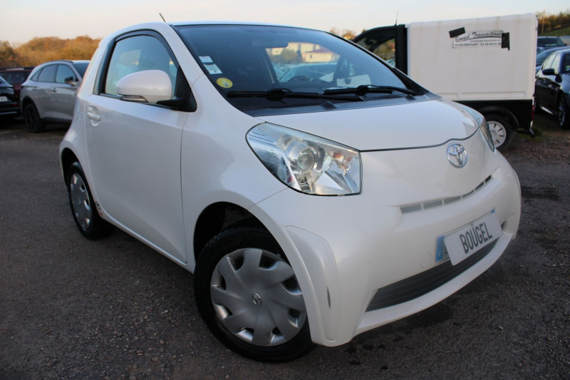 Toyota IQ VVT-I IQ Essence BLANC NACRÉ Occasion à vendre