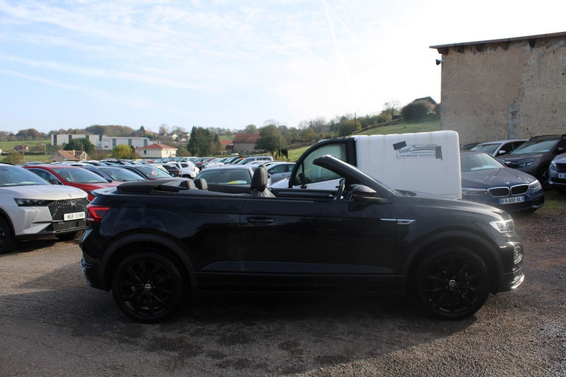 Photo 6 de l'offre de VOLKSWAGEN T-ROC CABRIOLET R-LINE TSI 150 CV GPS 3D FULL LED RE USB JA 18 RADAR RÉGULATEUR BOITE AUTO DSG-7 à 27990€ chez Bougel transactions