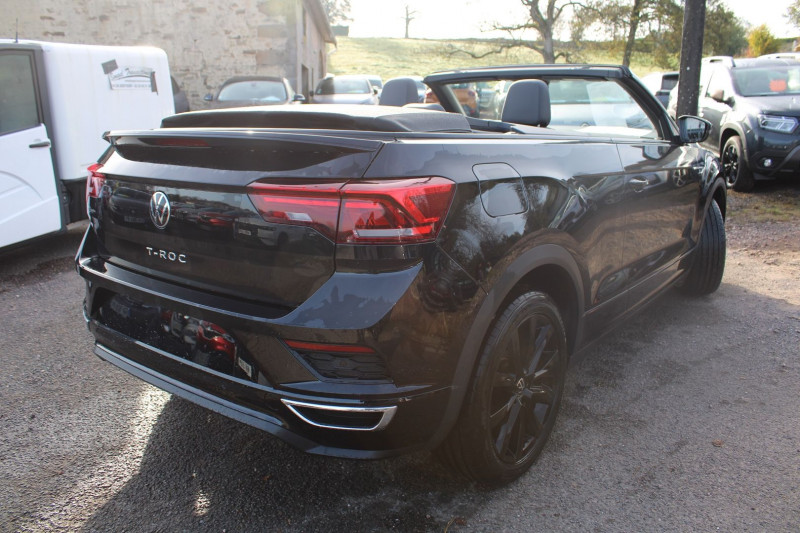 Photo 2 de l'offre de VOLKSWAGEN T-ROC CABRIOLET R-LINE TSI 150 CV GPS 3D FULL LED RE USB JA 18 RADAR RÉGULATEUR BOITE AUTO DSG-7 à 27990€ chez Bougel transactions