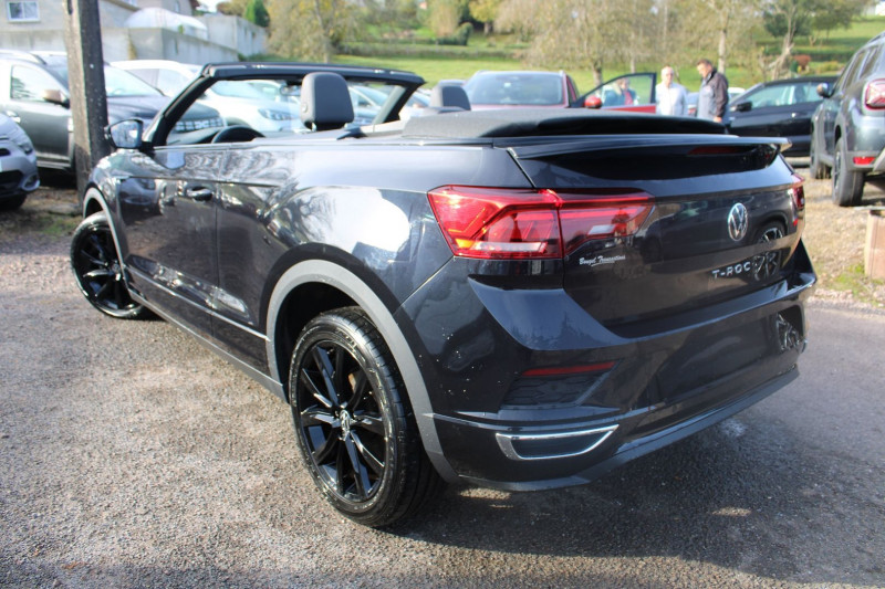 Photo 3 de l'offre de VOLKSWAGEN T-ROC CABRIOLET R-LINE TSI 150 CV GPS 3D FULL LED RE USB JA 18 RADAR RÉGULATEUR BOITE AUTO DSG-7 à 27990€ chez Bougel transactions