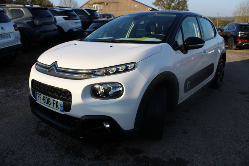 Photo 6 de l'offre de CITROEN C3 III FEEL LUXE 110 CV ESSENCE CLIM GPS 3D CAMÉRA AUDIO MP3 USB BLUETOOTH RÉGULATEUR à 10990€ chez Bougel transactions