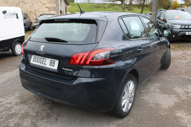 Photo 2 de l'offre de PEUGEOT 308 III BLUE HDI 100 CV ACTIVE ECRAN TACTILE CLIM USB JA 16 RADAR BLUETOOTH RÉGULATEUR à 14900€ chez Bougel transactions