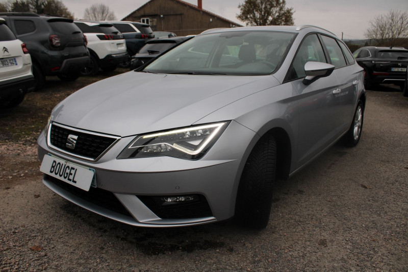 Photo 4 de l'offre de SEAT LEON ST 1L6 TDI 115 CV STYLE DSG BOITE AUTO RÉGULATEUR BLUETOOTH GPS 3D USB FULL LEDS à 12990€ chez Bougel transactions