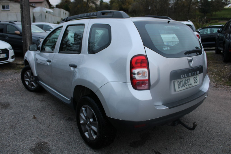 Photo 3 de l'offre de DACIA DUSTER II 1L5 DCI 110 CV BLACK TOUCH  4X4  CLIM ATTELAGE RE USB JA 16 BLUETOOTH RÉGULATEUR à 13990€ chez Bougel transactions