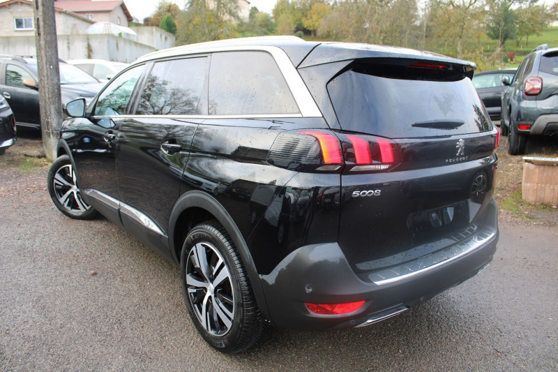 Photo 3 de l'offre de PEUGEOT 5008 III 1L6 BLUEHDI 120CV GT LINE BOITE AUTO EAT6 GPS USB FULL LEDS RÉGULATEUR BLUETOOTH à 23500€ chez Bougel transactions