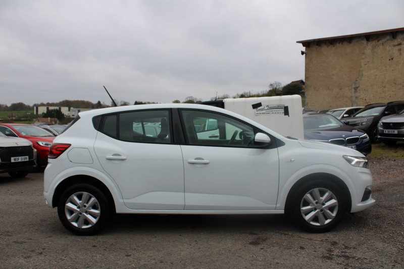 Photo 6 de l'offre de DACIA SANDERO 5 EXPRESSION SCE  FULL LED GPS CARPLAY USB RADAR BLUETOOTH RÉGULATEUR à 14500€ chez Bougel transactions