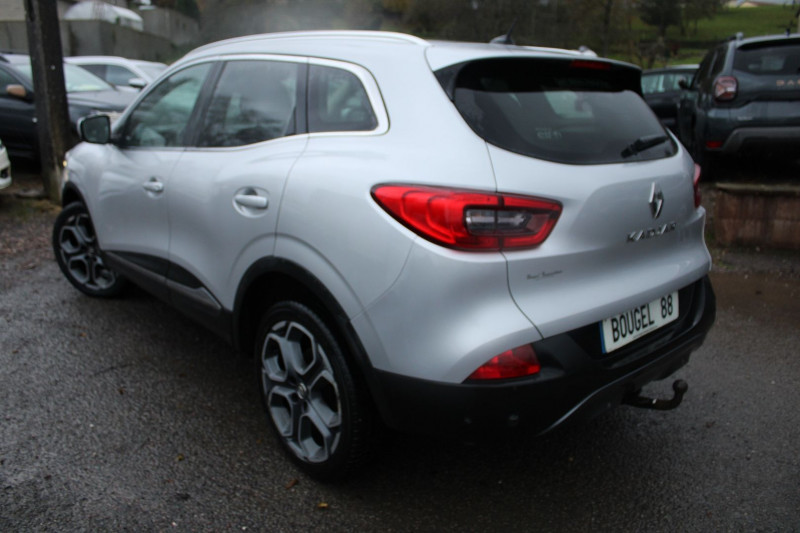 Photo 3 de l'offre de RENAULT KADJAR 1L6 DCI 130 CV INTENS GPS 3D CAMÉRA FULL LED MI/CUIR JA 19 BLUETOOTH RÉGULATEUR à 14990€ chez Bougel transactions