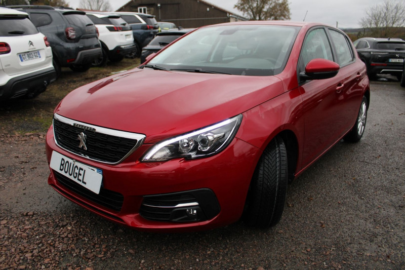 Photo 4 de l'offre de PEUGEOT 308 III ACTIVE PACK 110 CV ESSENCE GPS 3D CAMÉRA AUDIO USB RE JA 16 BLUETOOTH RÉGULATEUR à 14990€ chez Bougel transactions