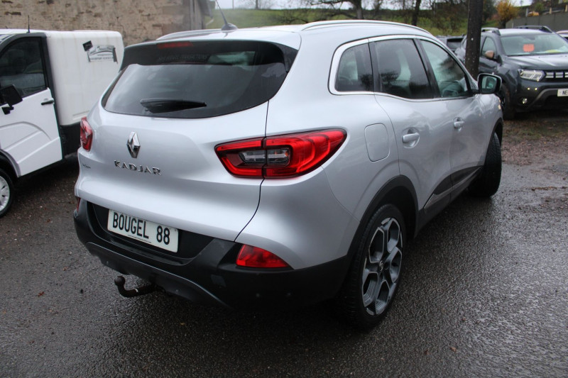 Photo 2 de l'offre de RENAULT KADJAR 1L6 DCI 130 CV INTENS GPS 3D CAMÉRA FULL LED MI/CUIR JA 19 BLUETOOTH RÉGULATEUR à 14990€ chez Bougel transactions