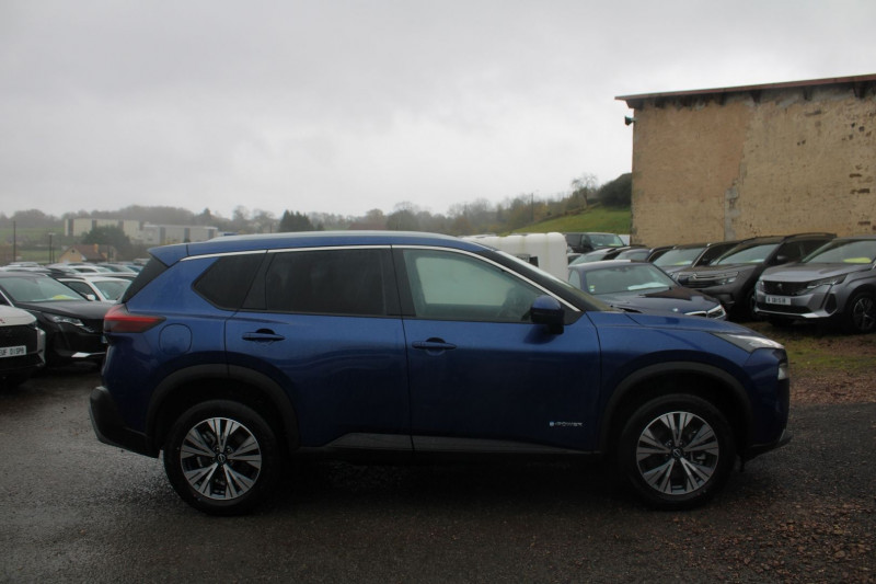 Photo 5 de l'offre de NISSAN X-TRAIL PHASE 4 HYBRIDE N-CONNECTA 204 CV GPS 3D I-COKPIT TOIT PANO CAMÉRA 360° JA 18 BOITE AUTO à 33800€ chez Bougel transactions