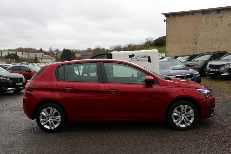 Photo 7 de l'offre de PEUGEOT 308 III ACTIVE PACK 110 CV ESSENCE GPS 3D CAMÉRA AUDIO USB RE JA 16 BLUETOOTH RÉGULATEUR à 14990€ chez Bougel transactions